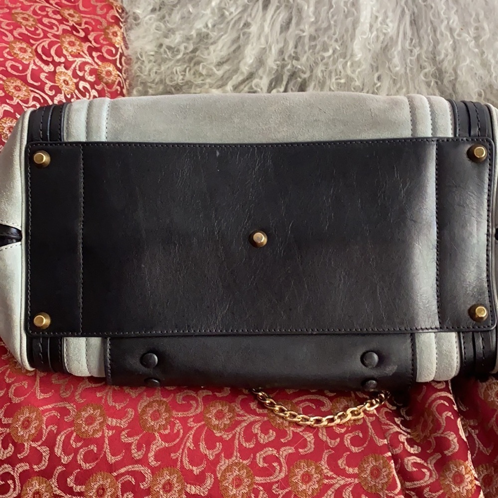 Elegant Black and Mint Women's Handbag - Picture 8 of 14